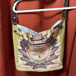 Myra Bag western design with cowhide bottom